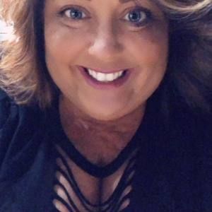 Meet your Posher, Amie